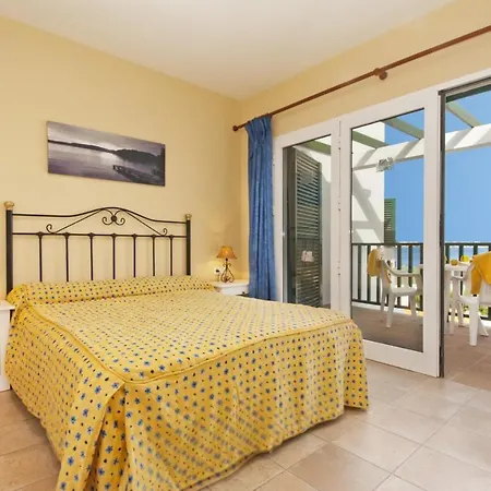 Vila Villa Lara 4 *